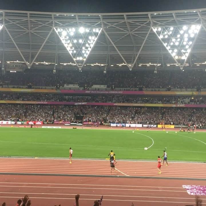 RENAのインスタグラム：「世界陸上観てきました！盛り上がった〜！great race at the world championship of track and field ! #IAAF #asics #london #championship #stadium #world #japan #imoveme #race #usainbolt #uk #tbs #broadcasting #event #sports #athlete」