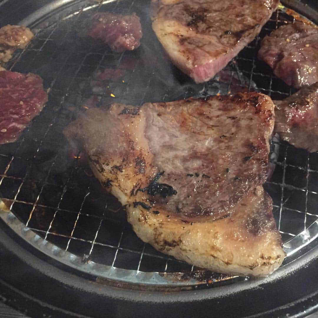 アジ吉さんのインスタグラム写真 - (アジ吉Instagram)「肉」9月13日 19時57分 - ajikichi2525