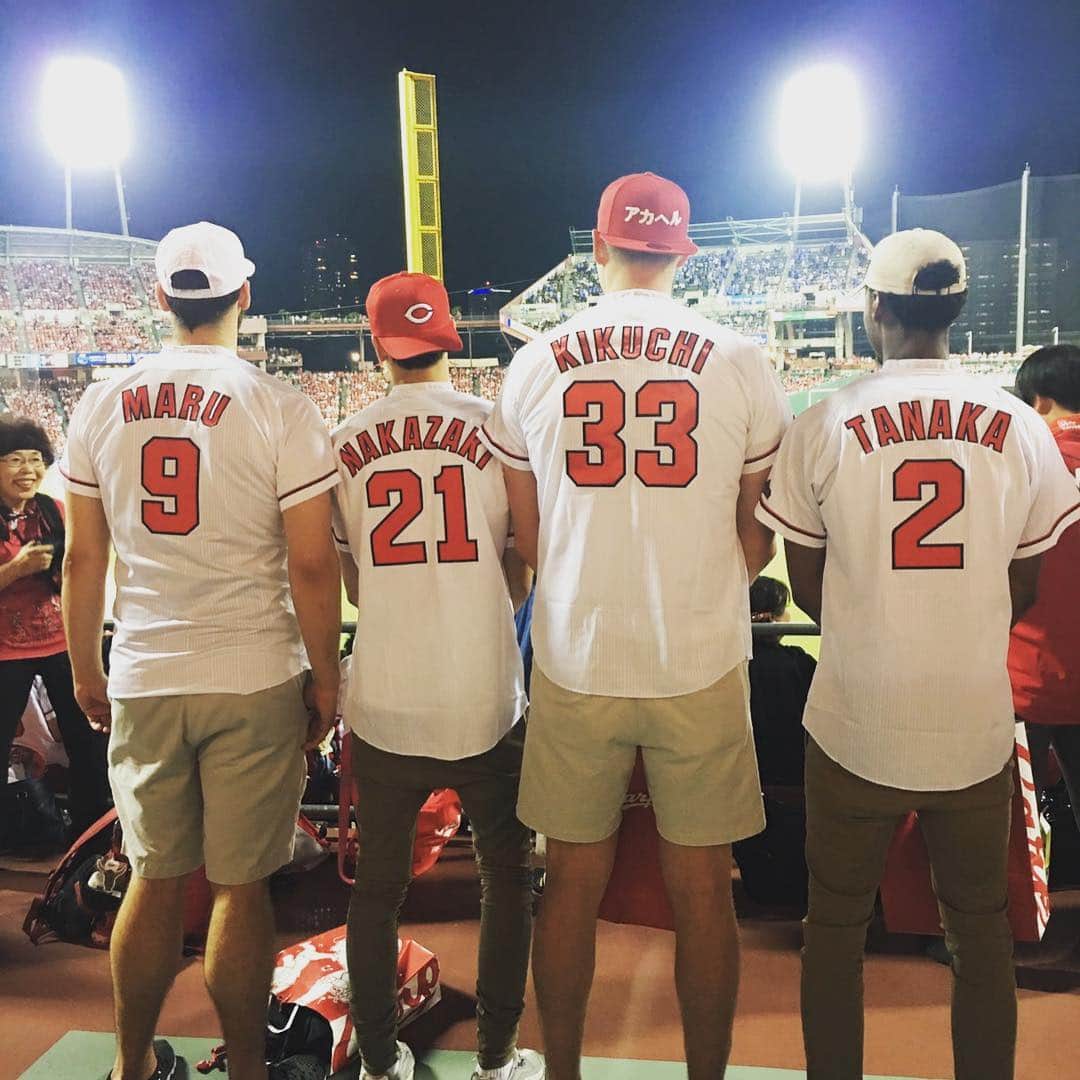 ハンターコートのインスタグラム：「big bruddas」