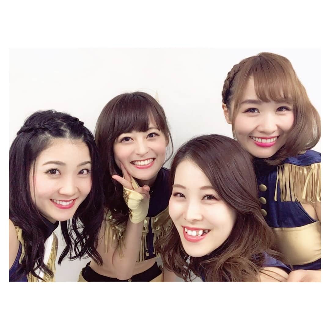 のインスタグラム：「BsGirlsDay⚾︎♡ Bs Dreamsメンバーと😍 ひさえさん、きょうこさん、なつみさんとまた踊れて、 そしてくぅさん、すずこちゃん、かずえちゃんも観に来てくれて😭❤️ 本当に嬉しかった！！！！！ #BsGirls #BsDreams #オリックス #バファローズ #victory」