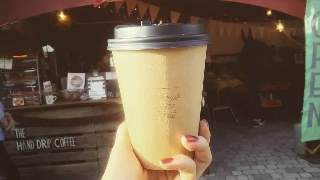 のインスタグラム：「Smooch coffee stand☕  サンタクルーズ ローストおいし！！ #sapporo #秋晴れ🍁 #オータムフェスト#smoochcoffeestand」