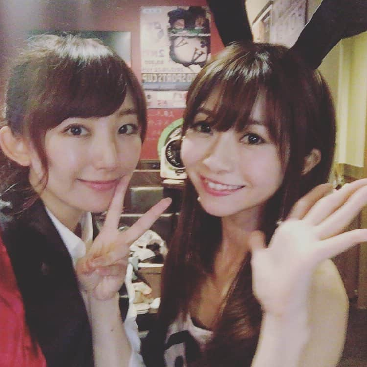 折原みかさんのインスタグラム写真 - (折原みかInstagram)「初カジノイベント 初ディーラー♡🍸 #カジノガールズ集団#winners#バニー#うさぎちゃん#ディーラー#六本木#backdoor#カジノ#アミューズメントカジノ#初カジノイベント#ご来店ありがとうございました#アットホーム#楽しめた#チップ#間違えまくり#初心者大歓迎#むしろ初心者を大歓迎笑#お疲れさまでした#おしりちゃん #尻無浜冴美#バカラ#ブラックジャック#ルーレット」9月10日 18時31分 - mikaorihara