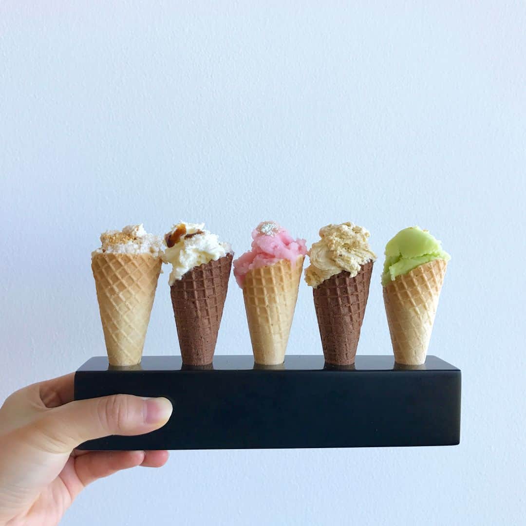 平野紗季子さんのインスタグラム写真 - (平野紗季子Instagram)「dream icecream vendor🦄💫」9月10日 21時15分 - sakikohirano