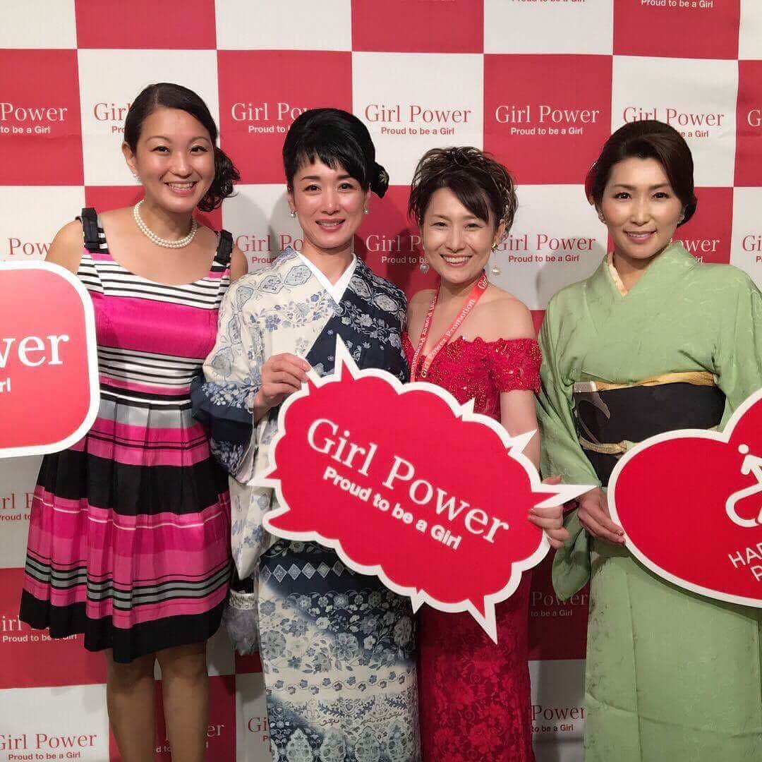 池内ひろ美のインスタグラム：「#GirlPower#チャリティー#ドネーション#女子力」