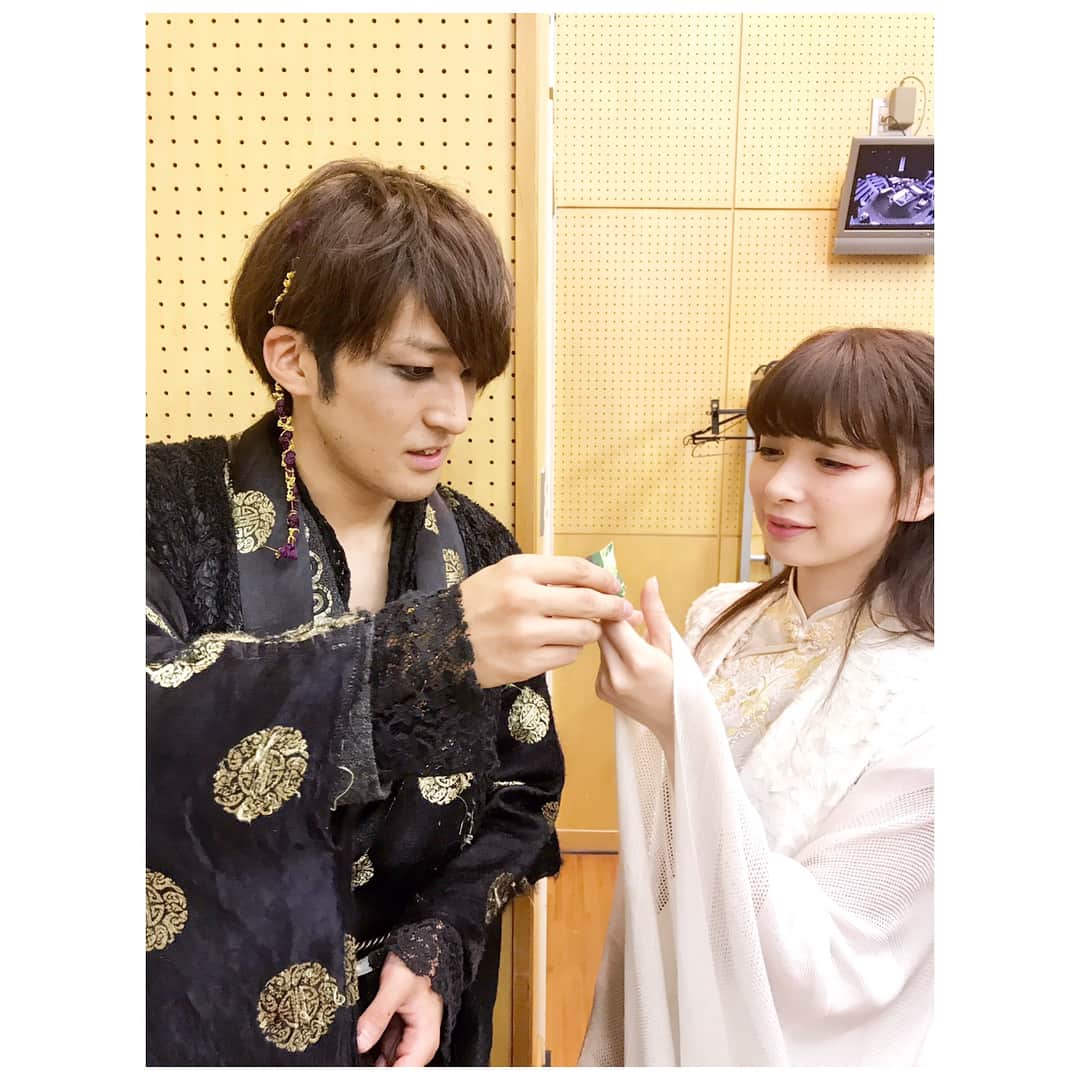 綾瀬麗奈さんのインスタグラム写真 - (綾瀬麗奈Instagram)「2017.09.07〜10 ぐりむの法則「コウの花嫁」 生きた。精一杯生きた。 ありがとうございました。 🦊🍃 . #ぐりむの法則 #コウフクロウ #コウの花嫁 #フクロウガスム #えのもとぐりむ さん #instadaily #happy #girl #dela #綾瀬麗奈 #れいなっち #followme」9月12日 10時43分 - ayasereina