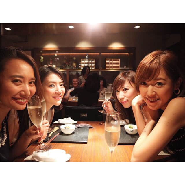 中田奈沙さんのインスタグラム写真 - (中田奈沙Instagram)「Happy Birthday🎂 @ruri_ikeda 💓💓 かわいくて優しくて大好きなるりのお誕生日を、大好きメンバーで大好きなお店でお祝い😍✨ これからもずっとずっと仲良くしてね🤗 * * #happybirthday #birthday #bday #congrats #happy #birthdaygirl #hbd #labombance #dinner #bff #besties #bestfriends #birthdaydinner #tokyo #japan #me  #親友 #心友 #誕生日おめでとう #おめでとう #誕生日 #中野白子 #ラボンバンス #誕生日会 #大好き #池田るり #中野桜子 #李雨瀟 #中田奈沙 #バースデー」9月12日 12時34分 - nasa_nakada
