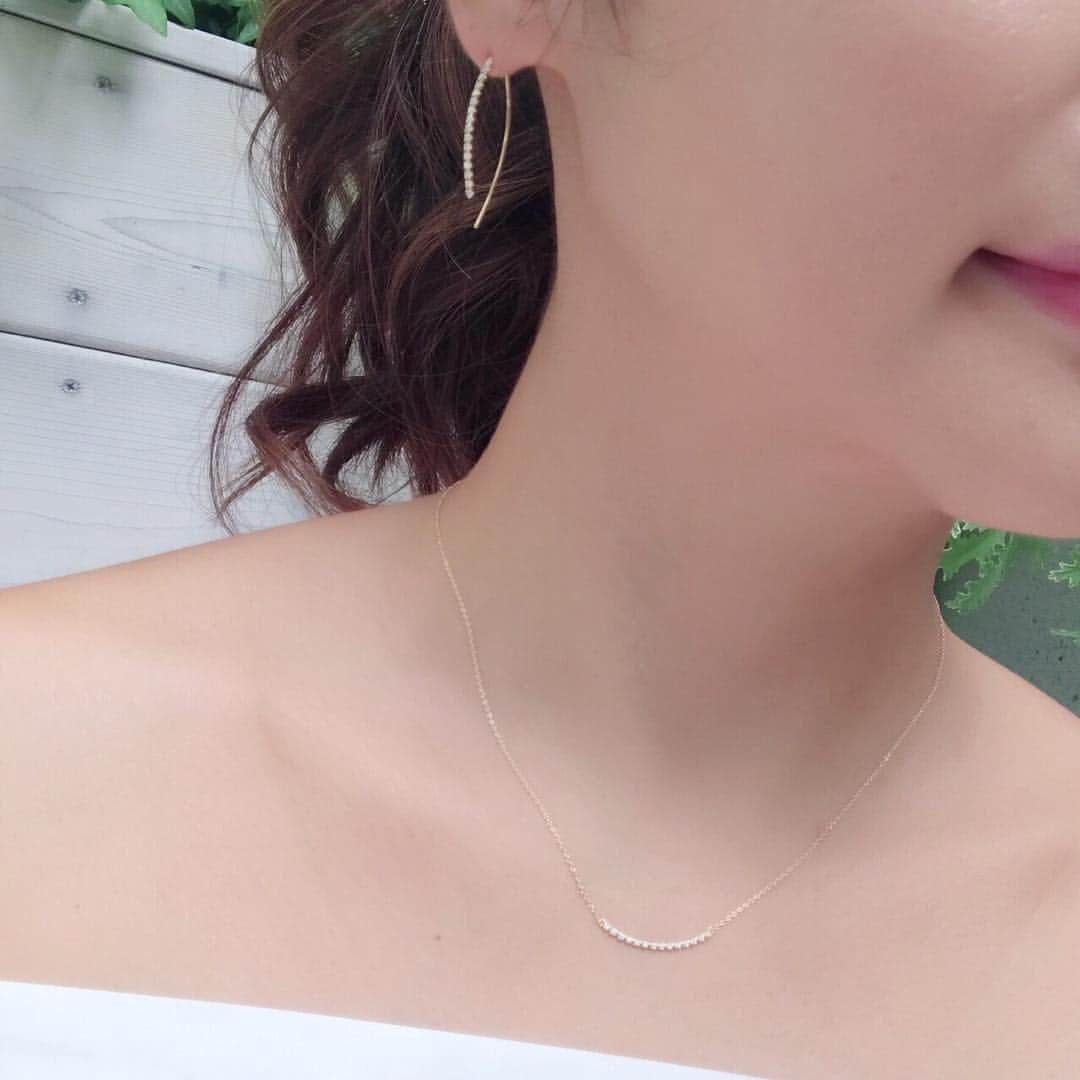 ahkah ビリーブユーネックレス 微笑ましく 