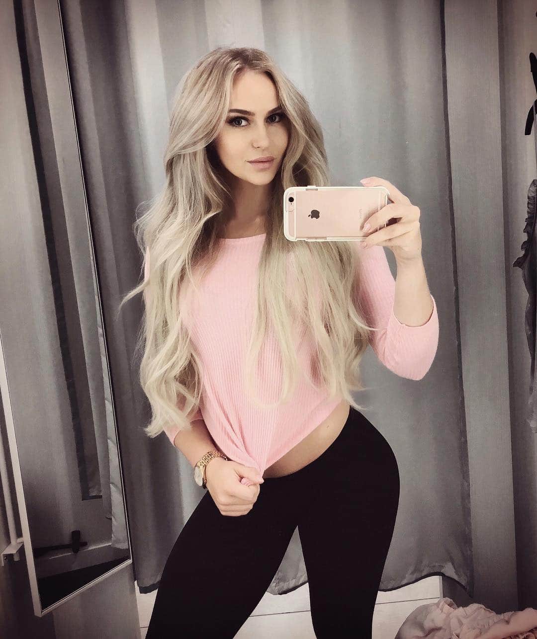 Anna Nyströmのインスタグラム：「🦄」