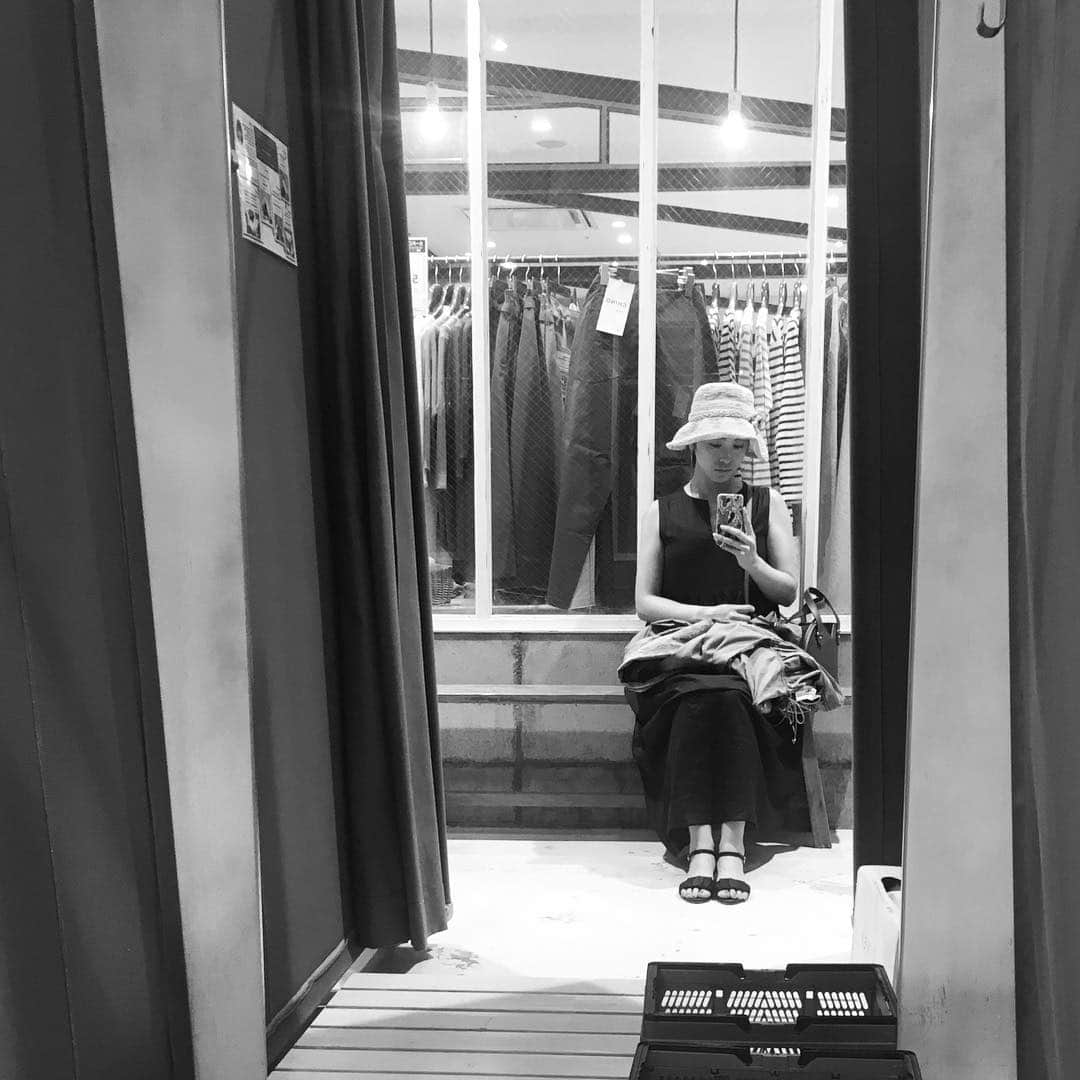 武田訓佳さんのインスタグラム写真 - (武田訓佳Instagram)「Gジャンを買いました。 早く着たいな♡  #おかいもの #shopping #デニム #ジャケット」8月20日 15時42分 - kunika0117