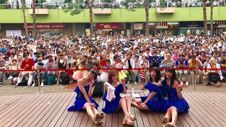 9nineのインスタグラム：「SunSunSunriseリリースイベント 最終日はラクーアガーデンでした‼️ 6日間本当にありがとうございました🙏  次は8/26中野サンプラザでお会いしましょう😋💕 と、その前に、本日9nineはサマーソニック2017に出演いたします💃✨ 引き続き応援よろしくお願いします😭🙏 #9nine  #佐武宇綺 #西脇彩華 #吉井香奈恵 #村田寛奈 #idol  #サマソニ #trevorhorn  #エクセルシオール  #8月26日中野サンプラザ  #一般販売受付中」