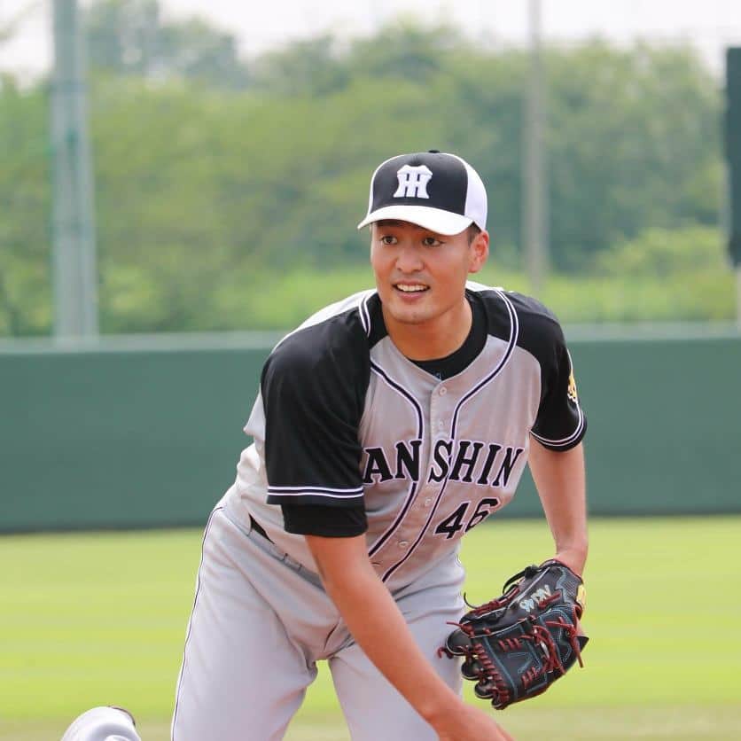 阪神タイガースさんのインスタグラム写真 - (阪神タイガースInstagram)「本日は、ヤクルトさんの戸田球場をお借りしてピッチャー練習です⚾ #阪神タイガース #岩田稔 選手 #秋山拓巳 選手 #小野泰己 選手 #香田勲男 コーチ #３選手とも #初の #戸田球場 #お借りしてます ❗」8月21日 13時43分 - hanshintigers_official
