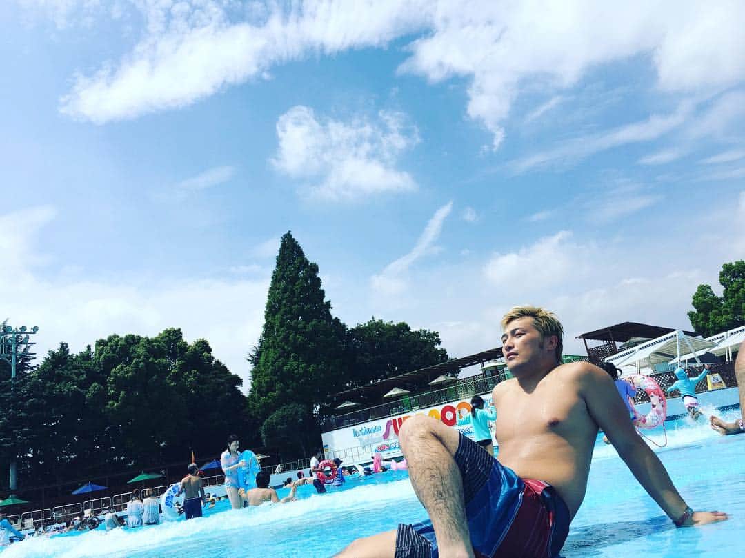 福田洋さんのインスタグラム写真 - (福田洋Instagram)「ヤンキーに青空は合いますね。  #BASARAレクリエーション部 #としまえん」8月22日 13時29分 - trans_am_hiroshi
