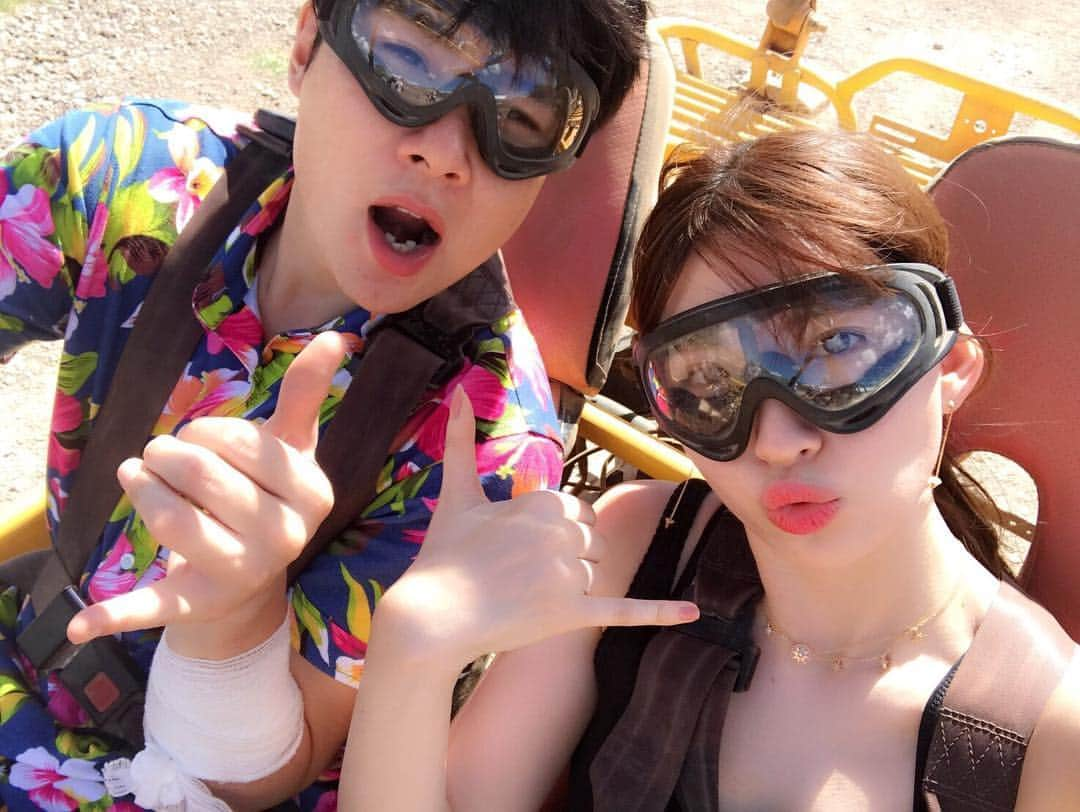 h3artbrak3rsさんのインスタグラム写真 - (h3artbrak3rsInstagram)「#kojiharu #小嶋陽菜 #こじはる #吉村崇 #hawaii #buggy」8月22日 16時32分 - h3artbrak3rs