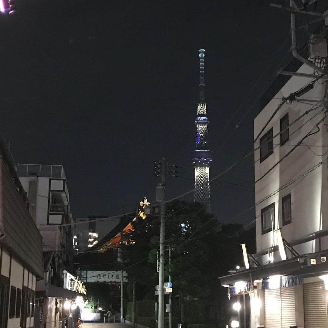 のインスタグラム：「今日もたくさんのお客様にお越しいただき、感謝感激！#夜のさわぎ #花やしき通り #浅草 #居酒屋」