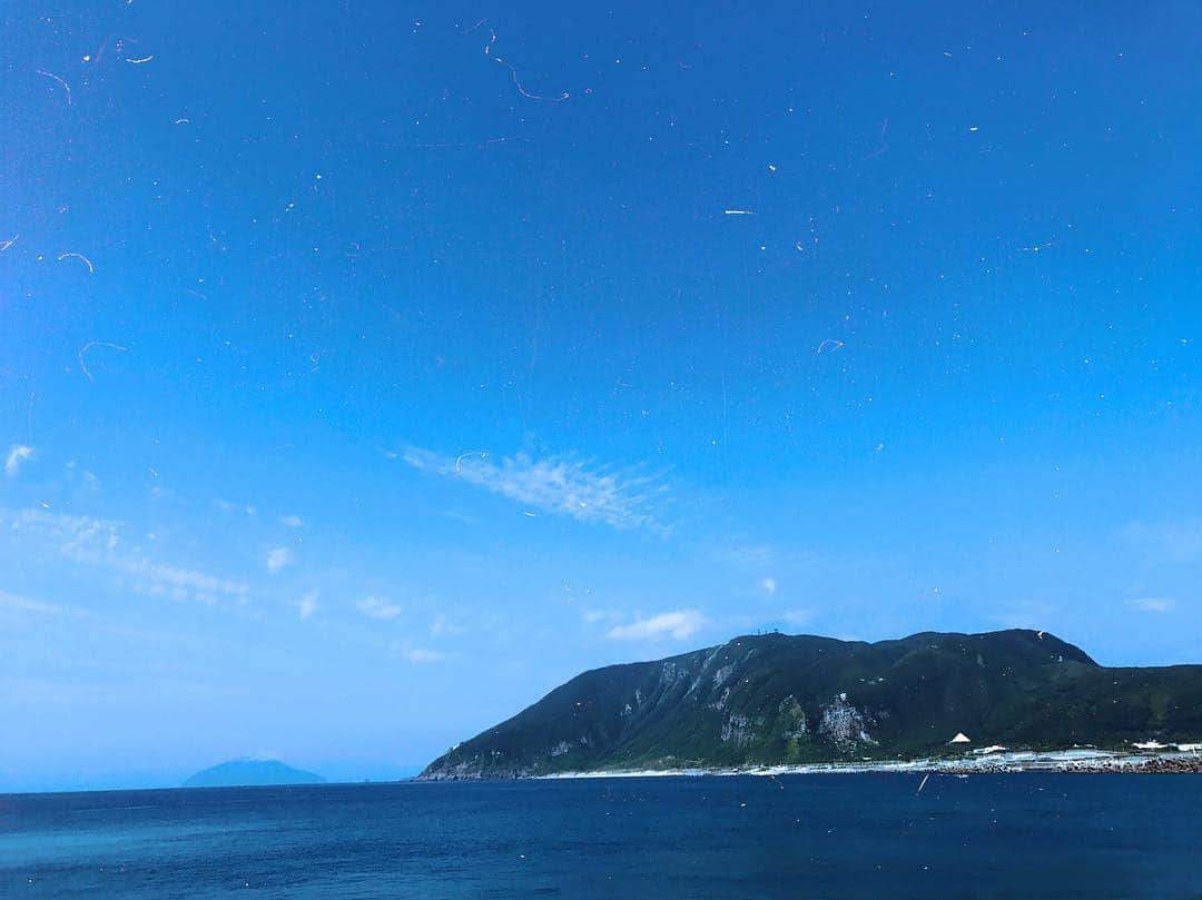 脇田紗良さんのインスタグラム写真 - (脇田紗良Instagram)「Beautiful island Niijima💙 #niijima #japan」8月23日 18時51分 - sara_wakita1010