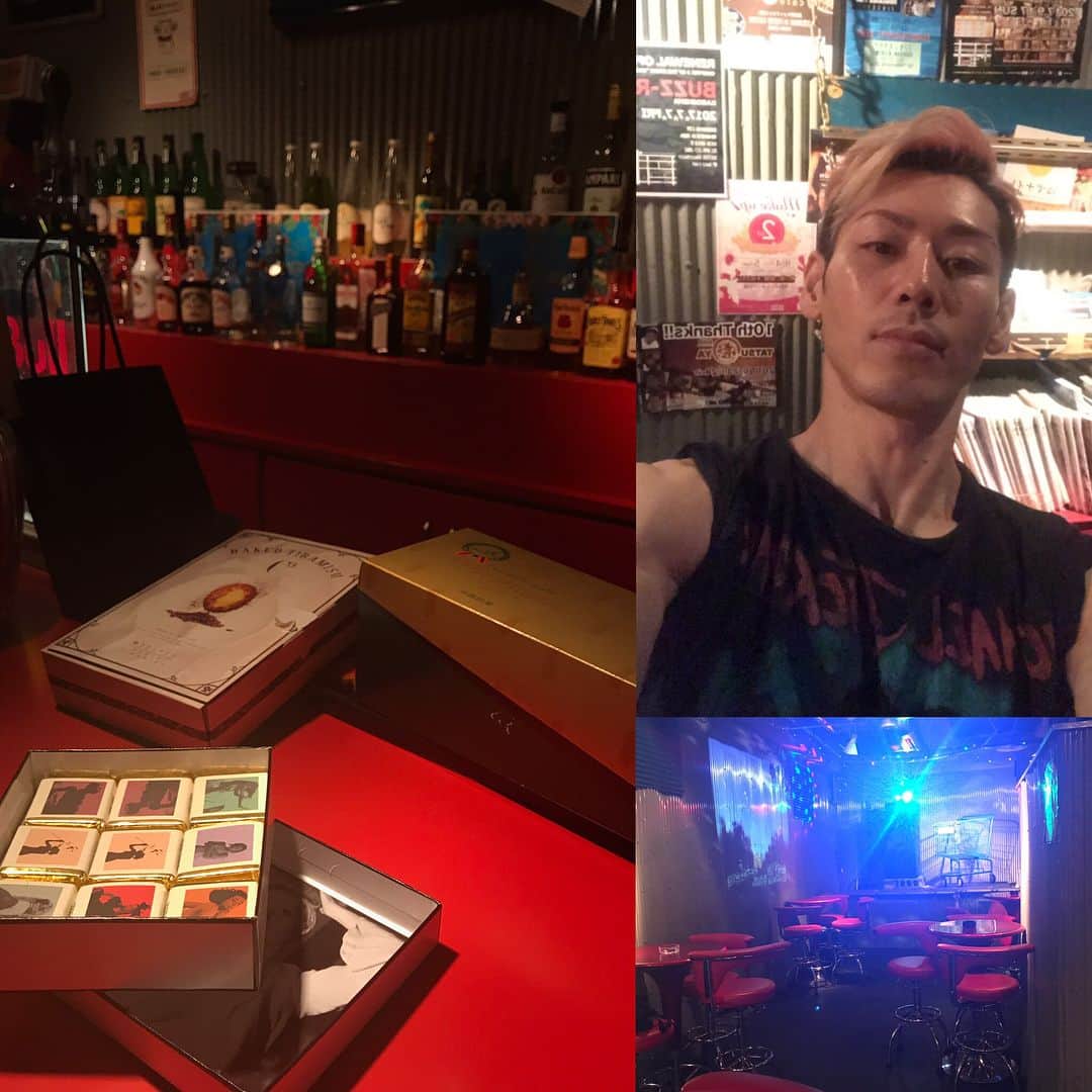 小林尊のインスタグラム：「Hanging out with Anchan all through the night! 閉店間際の #FunnyUnlimited から #asoBinest まで。 楽しくてあっという間に朝。  @anchan1644 付き合ってくれてありがとう！☺️✨ #名古屋 #nagoya」