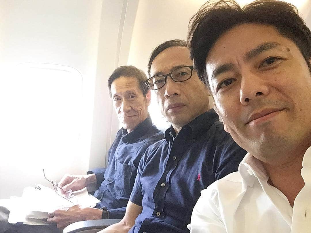 山中崇史のインスタグラム：「先輩たちと福岡へ #ミステリーナイト  #斉藤洋介 #樋渡真司 #山中崇史」