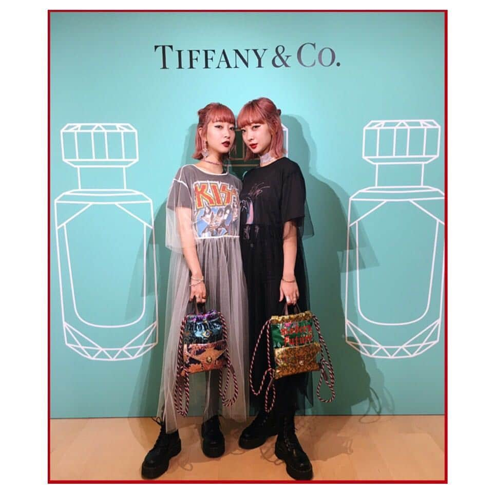 AMIさんのインスタグラム写真 - (AMIInstagram)「tiffanyの新作フレグランスのpartyへ。  @tiffanyandco  香りで気分も、高まるね🌹💎 #tiffanyandco  #fragrance #AMIAYA」8月25日 14時04分 - amixxamiaya