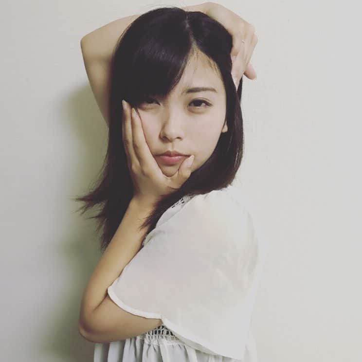 辻田良枝のインスタグラム：「. かずニョロ . . . #かずニョロ #かずニョロポーズ #小藪一豊 さん」