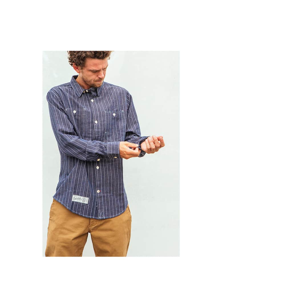 フォースターさんのインスタグラム写真 - (フォースターInstagram)「🚨Fourstar Sample Sale🚨 The INDIGO STRIPE LONGSLEEVE button up is on sale and available only at Crailstore.com ..size- large」8月26日 21時33分 - fourstarclothing