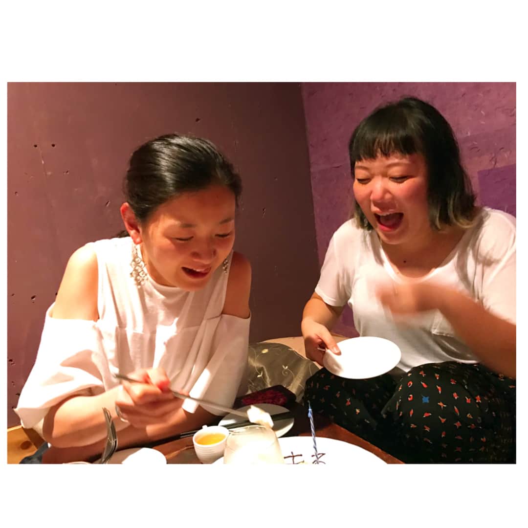 吉岡里帆さんのインスタグラム写真 - (吉岡里帆Instagram)「綺麗な涙だったなあ…頑張ろうとしてる人って、進化しようとしてる人って素敵だ。  @maruko_maki」8月27日 12時53分 - riho_yoshioka
