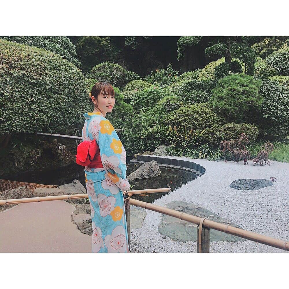 西野実見さんのインスタグラム写真 - (西野実見Instagram)「🎍🎐☀️✨ . #鎌倉 #報国寺 #竹林 #すごくキレイだった #涼しかった #そして #まともな写真も載せてみる #えなにって顔してる #この浴衣お気に入り #水色な浴衣 #👘 #珍しく続けて投稿」8月27日 21時29分 - maminishino