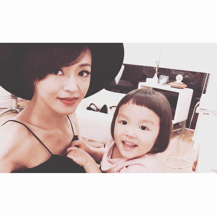 内藤陽子のインスタグラム：「Happy Sunday🎈 本日はボーリング🎳 楽しかったーっっ🎶」