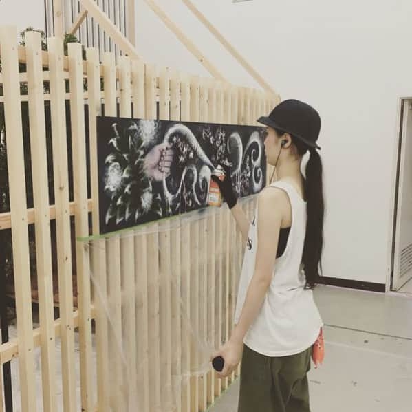 ALLHOUSE co.,ltd. @HIROSHIMAさんのインスタグラム写真 - (ALLHOUSE co.,ltd. @HIROSHIMAInstagram)「smilefes hiroshima 2017  お陰さまで大盛況で終えることが できました^_^ これもご来場してくださったお客様 出店していただいたお店の方々 展示いただいたメーカー様のお陰ですm(__)m 本当にありがとうございました！ また色々なイベント開催させていただきますので、宜しくお願い致します！^_^  #オールハウス　#Allhouse　#感謝祭　#スマイルフェス　#ＤＩＹ　#リノベーション　#広島県立産業会館 #FRASCO #KOREWORKS #solanita #MorningJUICE STAND #ミルサン #comm #喫茶さえき #CARLOS‐bake stand‐ #nicenonsensebooks #洋食香房ミクニ #You-ichi #粉麦 #musicafurniture #Soreccha #感謝」8月28日 14時44分 - allhouse777