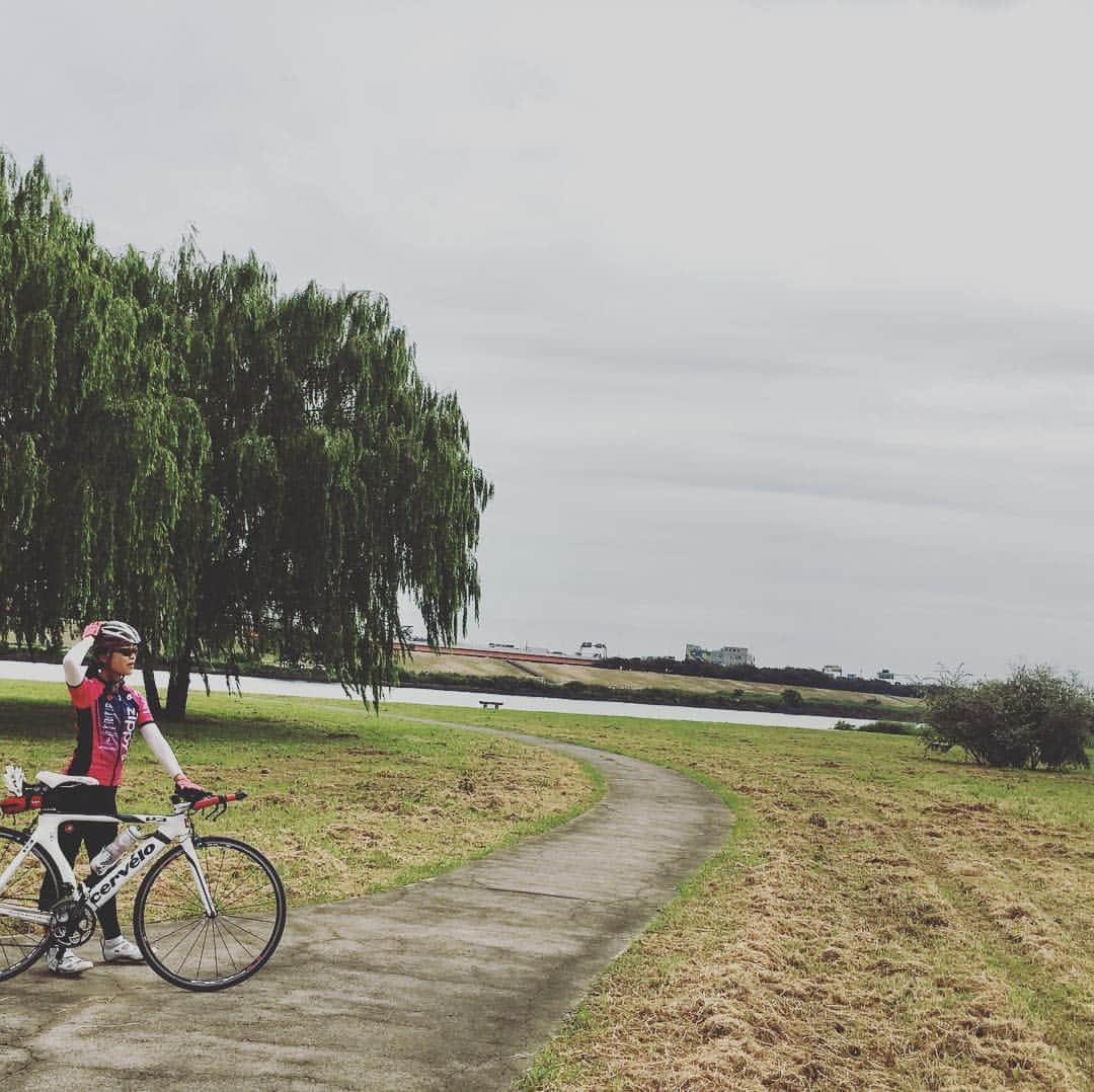 黒田愛美さんのインスタグラム写真 - (黒田愛美Instagram)「#朝バイク 🚴‍♀️ 今日はこれから岡山🏥でお仕事🛫 初岡山！ おいしい青うなぎも食べれるかなぁ。。。😋 #注入講師 #黒田愛美  #出張 #岡山 #バイクトレーニング」8月28日 13時35分 - kurodaaimi