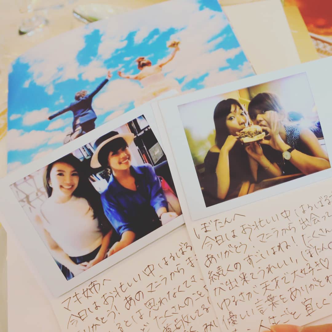 三浦マキのインスタグラム：「最高過ぎた結婚式❤️ 涙あり、笑いありで、クロちゃんと、旦那様の人柄がそのまま反映されている、とても暖かい式でした✨✨ * 旦那様の愛しか感じない、あいのりの続編があったり…✨✨(レミちゃんも❤️)何より新婦のLady Gagaが最後過ぎた🤣✨本当に、いい式だったなー❤️ * * * #wedding#weddingdress #bride#weddingparty#ladygaga#結婚式#花嫁#あいのり#クロ ちゃん#おめでとう#ウェディング#ウェディングドレス#花嫁姿#ますますクロちゃんが好きになった❤️」