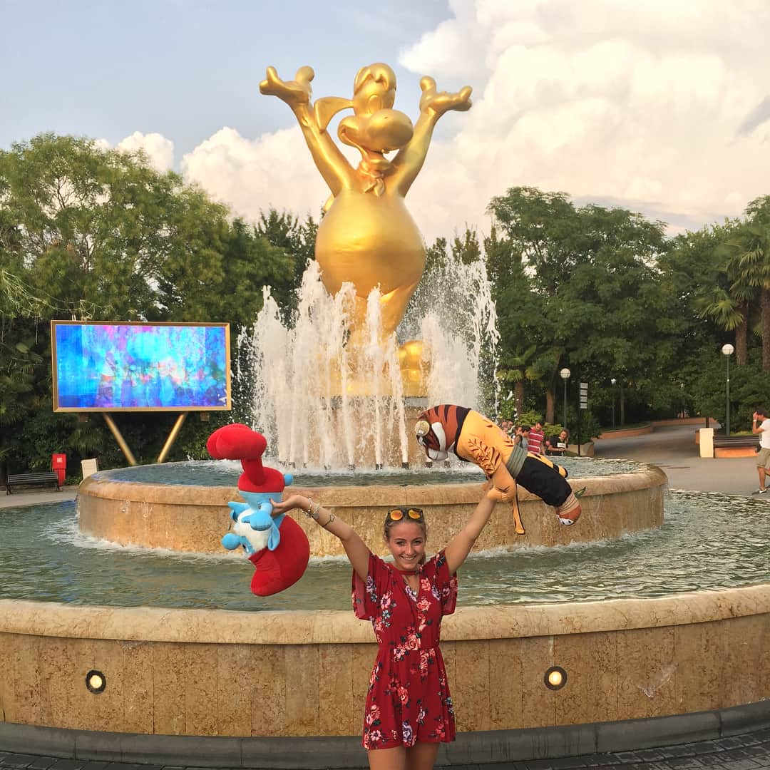 ダニエレ・ソンマリーヴァさんのインスタグラム写真 - (ダニエレ・ソンマリーヴァInstagram)「Gardaland and love ❤️ con la mia bambina 🎢👧🏼👸🏼」8月29日 6時01分 - sommarotto