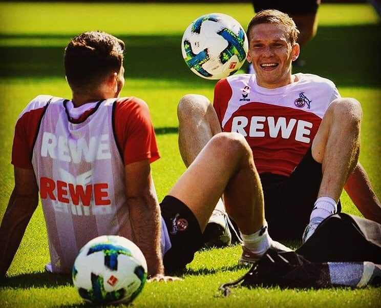 アルチョムス・ルドニェフスさんのインスタグラム写真 - (アルチョムス・ルドニェフスInstagram)「After the training-regeneration #effzeh」8月30日 4時58分 - artjomrudnev