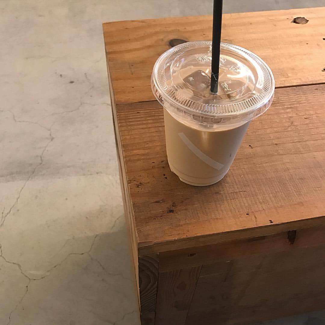 のインスタグラム：「@saturdaysnyc . 遅くなりましたが、チェキ発送しました♡ . #cafelatte#saturdaysnyc」