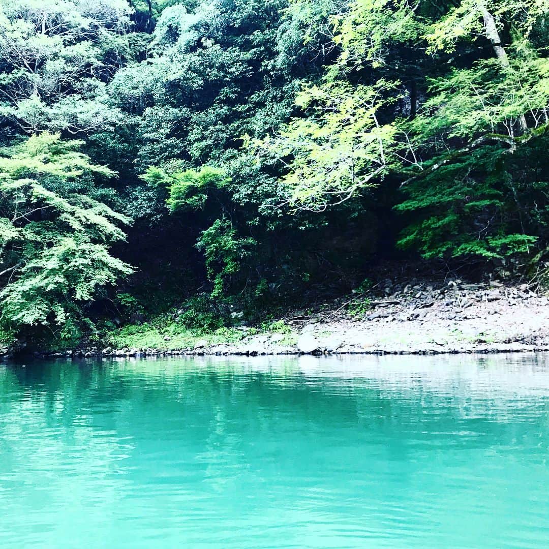 近藤あみのインスタグラム：「昨日は幼馴染と京都観光しました🍡🍧 #中村軒」
