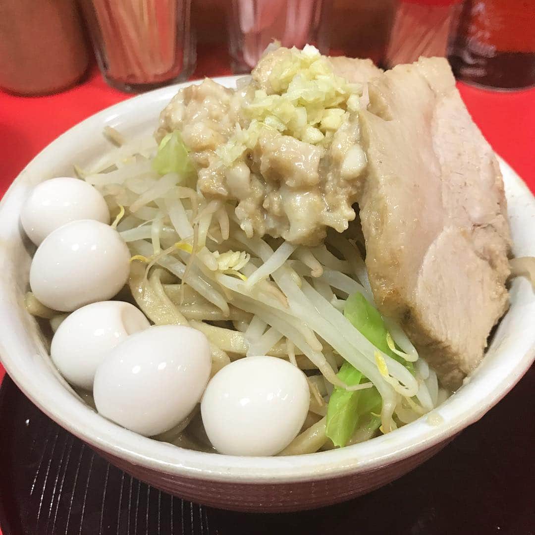 安野勇太のインスタグラム：「神戸 ラーメンそらまつ 中 うずら。美味しゅうございました。 #そらまつ」