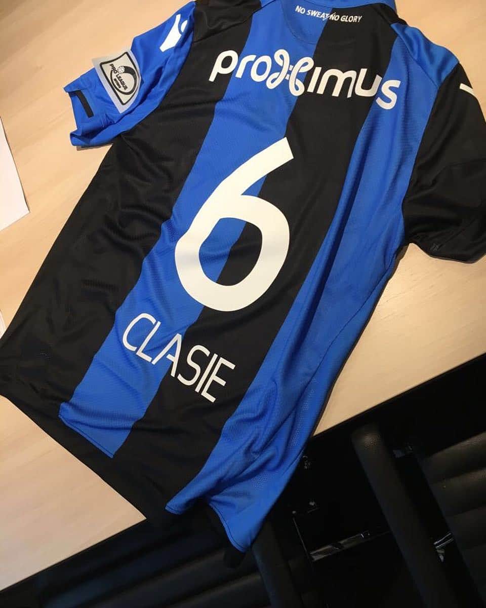 のインスタグラム：「Komend seizoen kom ik uit voor Club Brugge」