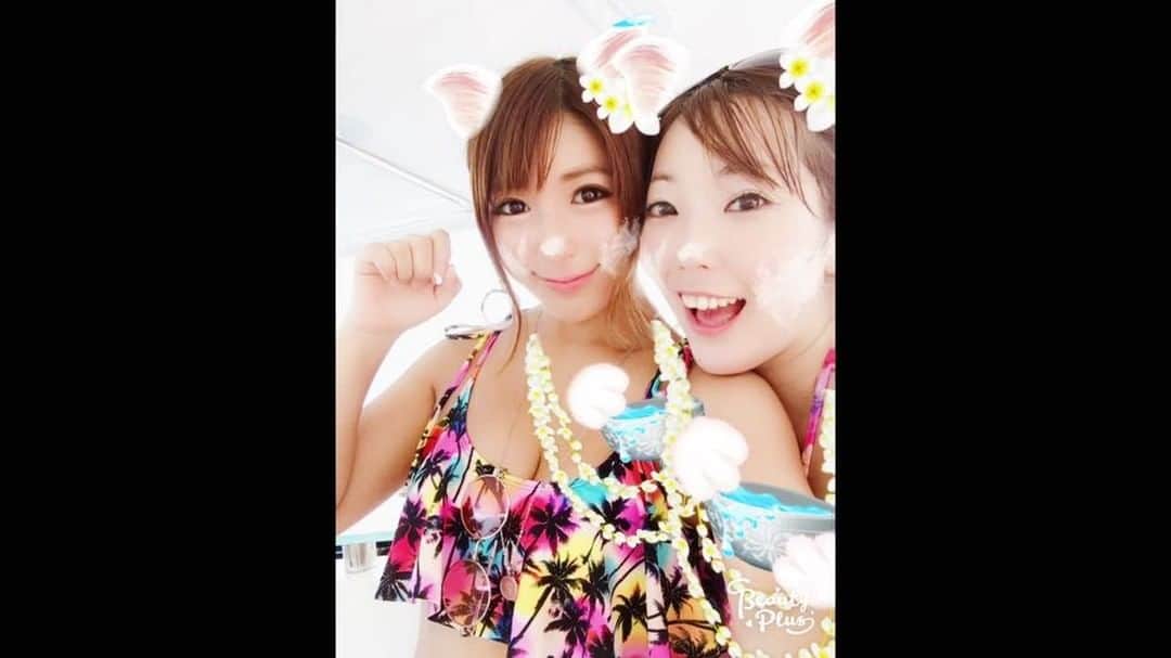星野ナミのインスタグラム：「😘 #chu #kiss #nami #sea #friday #fridayfeeling #cat #summer #movie #yolo #flashbackfriday #fbf #tgif #tgifriday #💋」