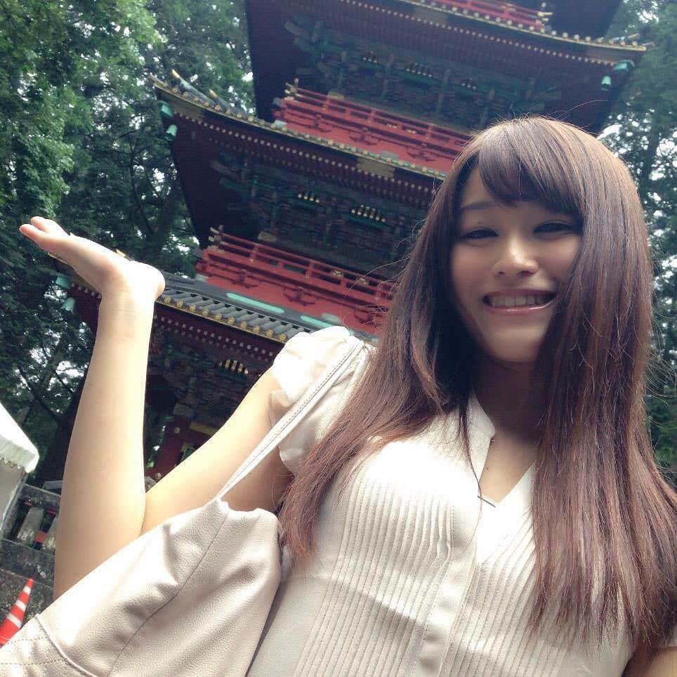 七瀬ひとみさんのインスタグラム写真 - (七瀬ひとみInstagram)「懐かしい画像。  3年くらい前だと思う。日光での撮影の途中でトニーさんに撮ってもらったんだよね…😳 (私しか覚えてないと思うw) #懐かしい写真 #撮影 #日光  #日光東照宮 #温泉 #温泉旅行 #温泉デート#トニー ...