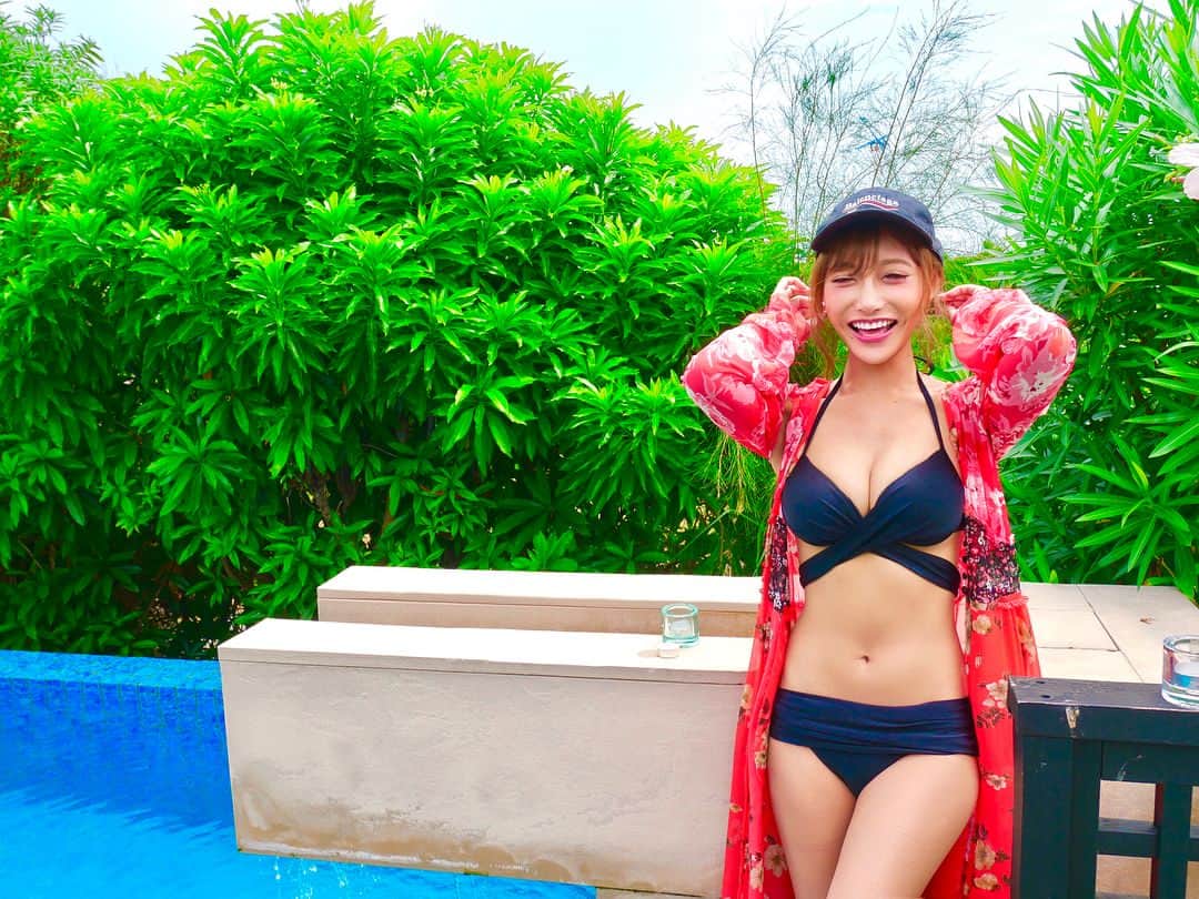 明日花キララのインスタグラム：「🍍🐠🌴🏊‍♀️❥❥❥」