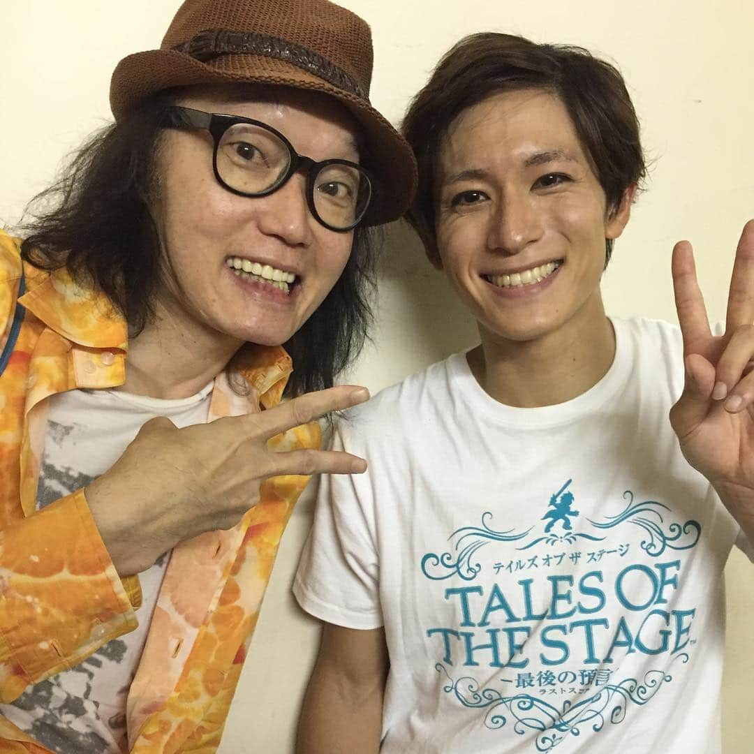 日出郎さんのインスタグラム写真 - (日出郎Instagram)「‪今日は中野サンプラザにて舞台「TALESE OF STAGE」を観劇して来ましたたたた！！！‬ ‪同じ事務所の岩ちゃん主演の大人気作品🎉🎉🎉‬ ‪GAMEも大人気らしく、キャラクターの団扇をみんな、持ってましたぁー❤️‬ ‪#日出郎 #岩城滉太‬ #同じ事務所に渡辺裕太もいる」9月6日 1時31分 - hiderou1030