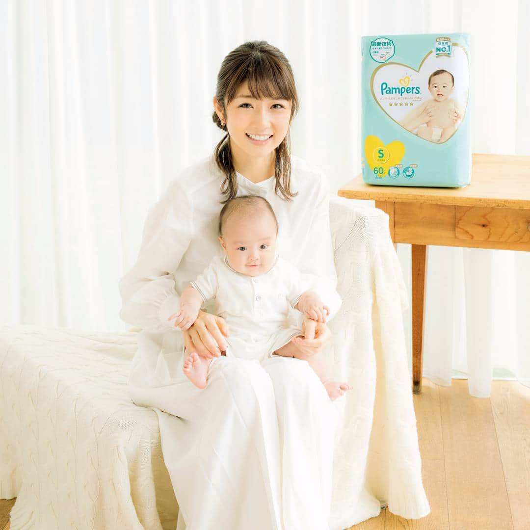 mamagirl ママガールさんのインスタグラム写真 - (mamagirl ママガールInstagram)「. . ✨オムツ情報✨ . . 『パンパースが更に進化！小倉優子さんが早速試して感動中😳』 . . パンパース史上最も肌にやさしい「肌いち」こと「パンパースの肌へのいちばん」シリーズ。現在、8カ月ベビーママの小倉優子さんが早速試しています♪ . 肌触りなど、小倉優子さんが実際感じた感動ポイントはmamagirl公式サイトKirara Postで公開中✨ . これから出産準備のプレママ、新米ママ、他のオムツも試してみたい！と思ってるママ、ぜひ読んでいただきたいです☺✨ . 気になるママは、プロフィールにありますURLから飛ぶか、下記のURLよりご覧ください☺❤ https://kirarapost.jp/0000081391 . . #パンパース#パンパース肌いち#ずっとずっと肌いち#ずっとずっとキミにいちばん#小倉優子#おむつ#おしりふき」9月6日 10時00分 - mamagirl_jp