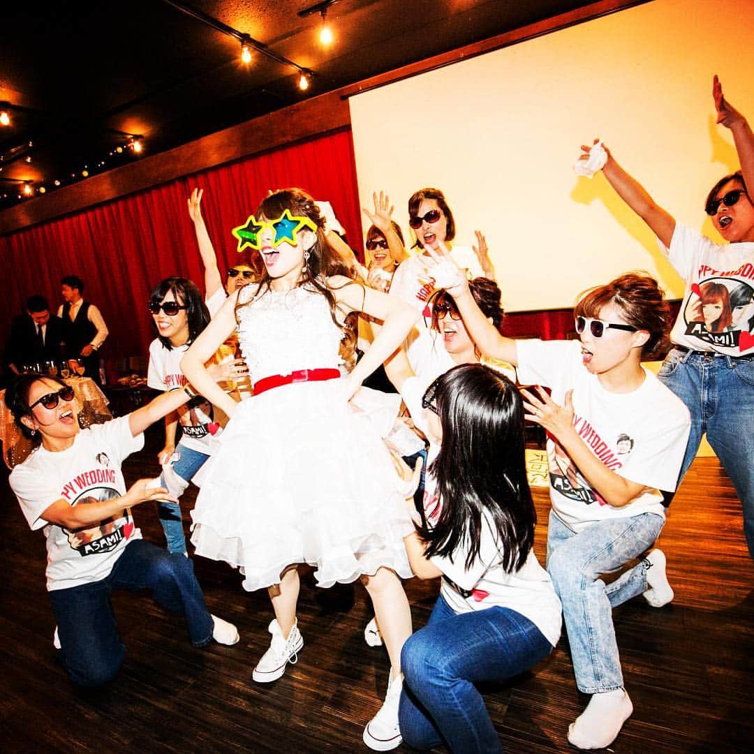 hacocoro weddingさんのインスタグラム写真 - (hacocoro weddingInstagram)「Dancing Bride!! 馬車道から徒歩3分のパーティスペース #CIRCUSbyhacocoro 。 ・ ・ #hacocoro #パーティクリエイションサービス #ハココロ #みなとみらい #馬車道 #結婚式二次会 #パーティー  #パーティースペース #貸切パーティー#こだわりビュッフェ #こだわりドリンク#会場装飾  #weddingparty #プレ花嫁 #結婚準備中 #結婚式  #花嫁準備 #2017秋婚 #花嫁 #日本中のプレ花嫁さんと繋がりたい  #weddingdance #dancingbride」9月7日 11時01分 - hacocoro_wedding