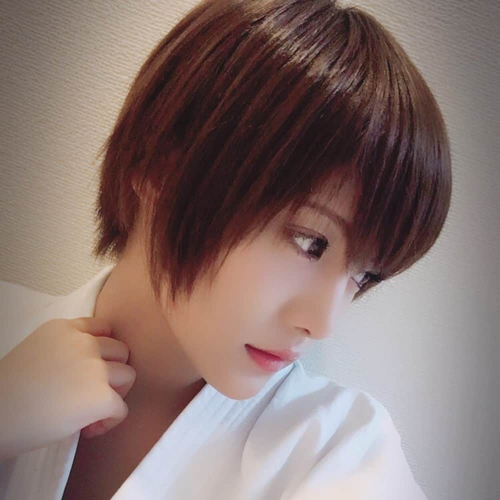 美沙玲奈のインスタグラム：「"強くなりたい"  #空手 #空手女子 #道着」