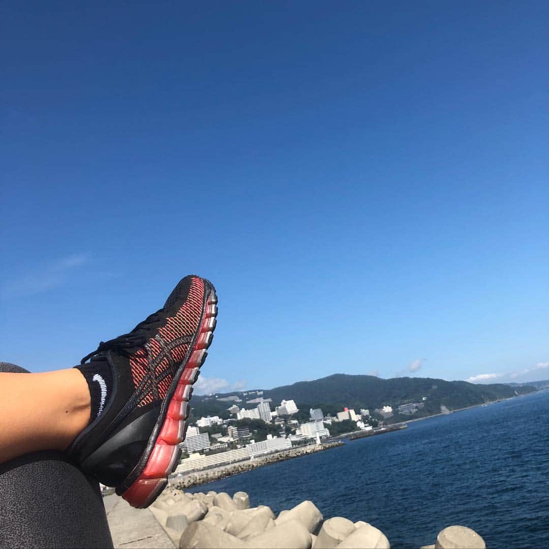 渡邉彩香のインスタグラム：「朝トレ🏃‍♀️」