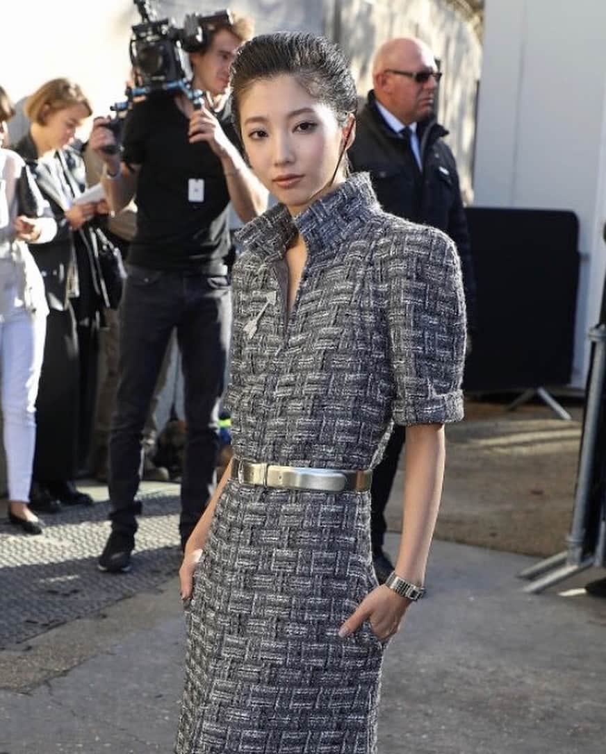 飯島望未さんのインスタグラム写真 - (飯島望未Instagram)「@chanelofficial  #chanelspringsummer  #chanelss18  #pfw」10月4日 17時06分 - nozo0806