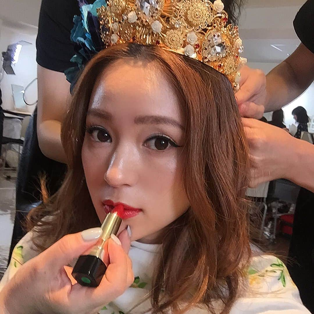 chayさんのインスタグラム写真 - (chayInstagram)「💄👑 #dolceandgabbana  #fashionshow  #makeup #DGMillennials #DGLovesJapan #DGラブジャパン #ドルチェアンドガッバーナ  #ドルガバ」10月5日 0時15分 - chay1023_official