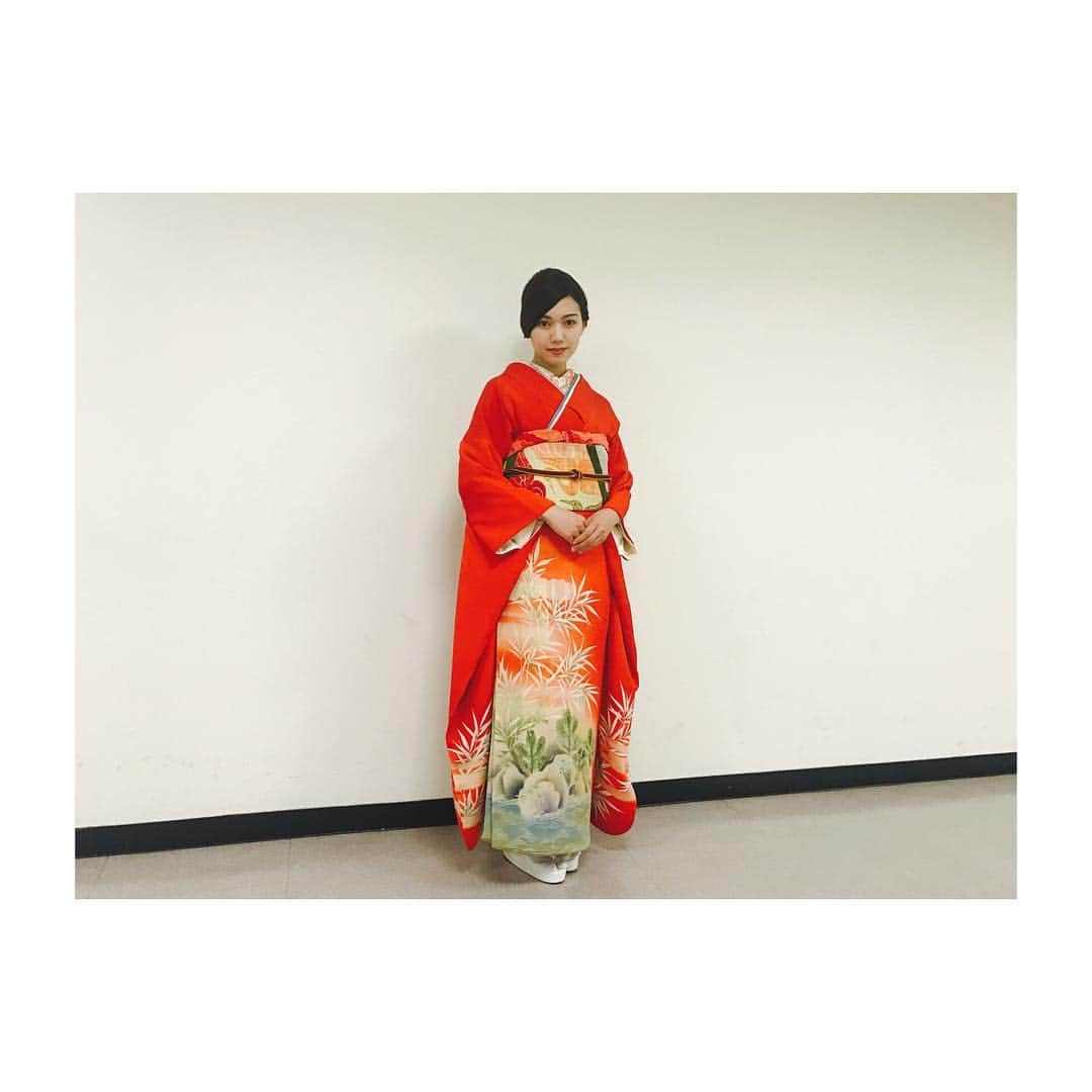 二階堂ふみさんのインスタグラム写真 - (二階堂ふみInstagram)「2018年大河ドラマ『西郷どん』 に出演させて頂きます！ よろしくお願いします🙏  #西郷どん」10月6日 12時29分 - fumi_nikaido