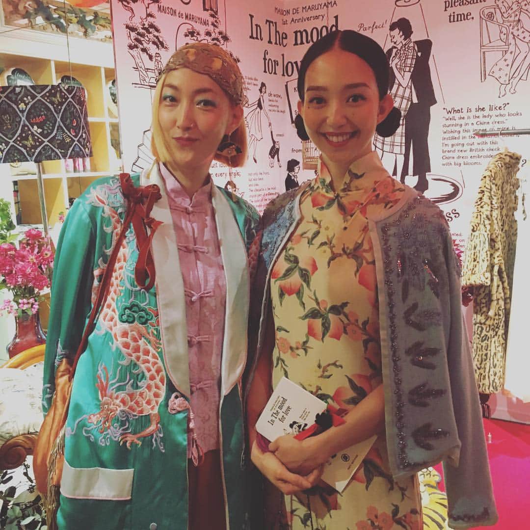 風間ゆみえのインスタグラム：「丸山邸1周年パーティ🎉  @_ayumitanabe_  @hana_matsushima_official @keitamaruyama_official  @keitamaruyama」