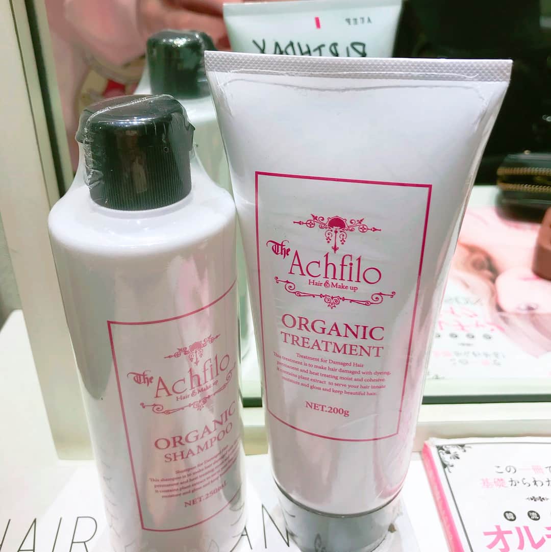 長澤茉里奈さんのインスタグラム写真 - (長澤茉里奈Instagram)「いつもお世話になってる #achfilo 💖 つやつやサラサラの髪の毛にしてくれます(`•ω•´)❤️ 幸せ〜ありがとうございます(´°̥̥̥̥̥̥̥̥ω°̥̥̥̥̥̥̥̥｀)(´°̥̥̥̥̥̥̥̥ω°̥̥̥̥̥̥̥̥｀)❤ #渋谷 #アフィーロ #marichuu #nagasawamarina」10月7日 0時54分 - marinanagasawa1008