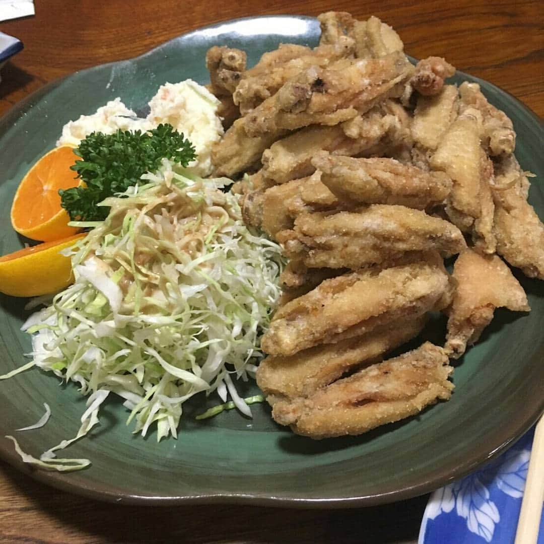 高橋大樹さんのインスタグラム写真 - (高橋大樹Instagram)「手羽からあげ鬼うま😋  #日南#ご飯美味しい#坂倉おめでと#船越さんごちです#桑原樹」10月7日 23時55分 - honkonahaha